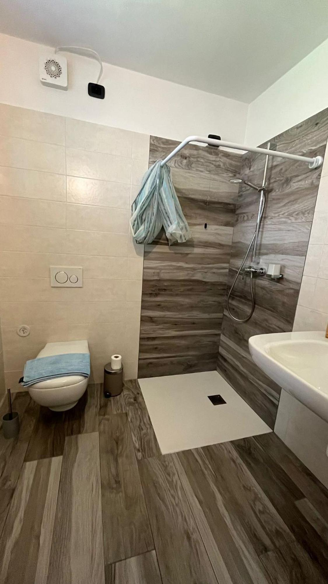 Agritur Lavanda Nave San Rocco Ngoại thất bức ảnh